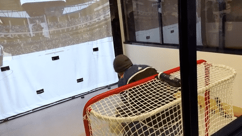 Columbus Blue Jackets Fan Zone with Virtual Experiences, eSports gaming lounge, and more.-low